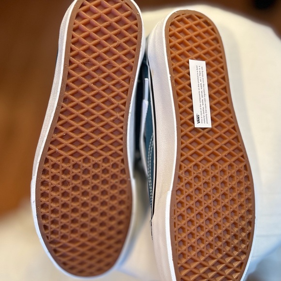 Teal and White Sneakers VANS - Picture 5 of 7